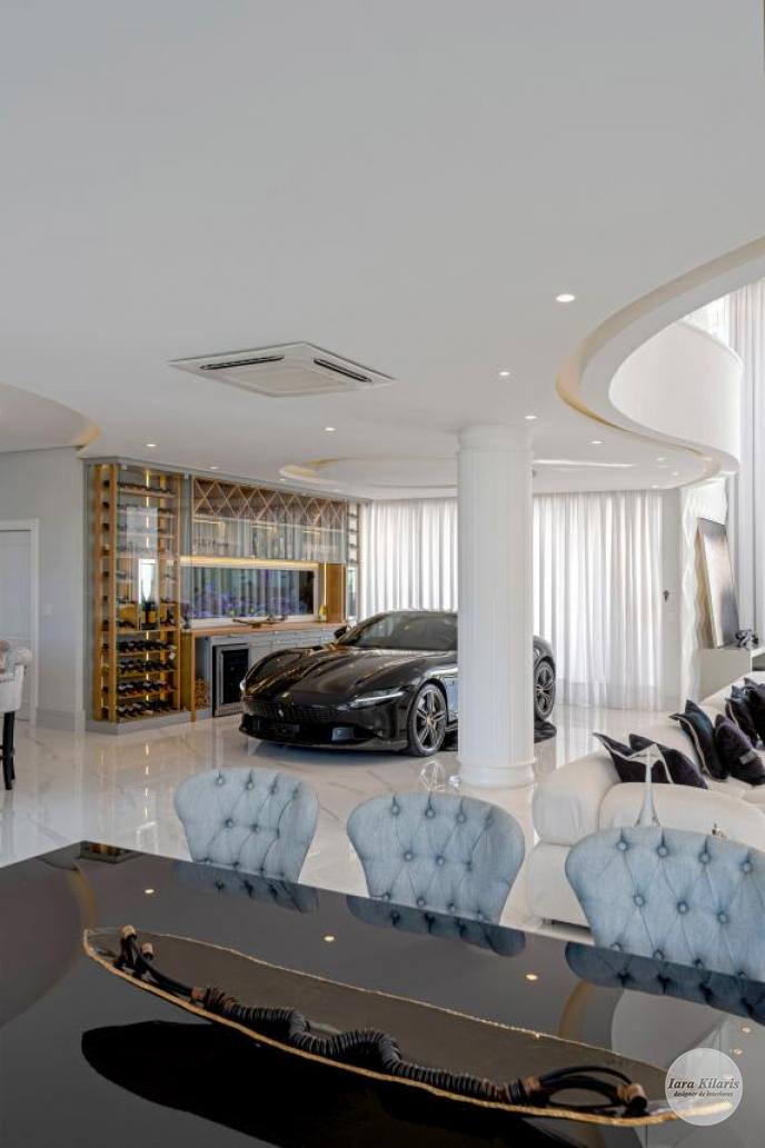 Casa Ferrari