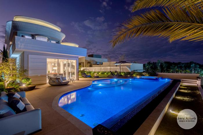 Casa Ferrari